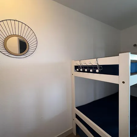 T2 + Alcove, Piscine Collective, 5 Pers, Parking - Fr-1-323-568 Lägenhet