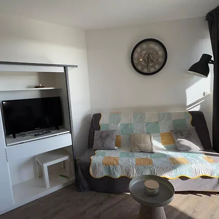 T2 + Alcove, Piscine Collective, 5 Pers, Parking - Fr-1-323-568 Lägenhet *